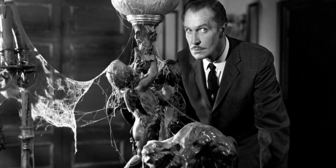 Vincent Price stands next to a spooky candelabra from House on Haunted Hill