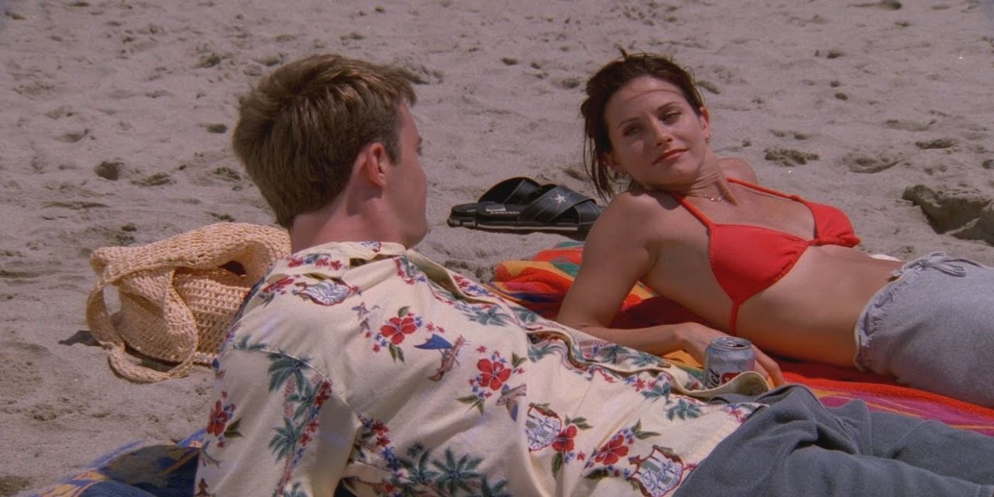 monica and chandler at the beach