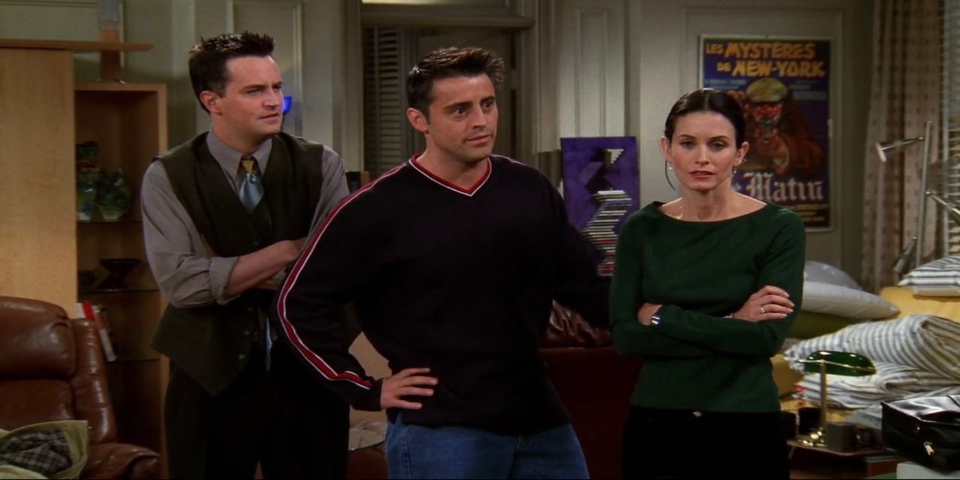 Monica, Chandler and Joey in the kitchen in Friends