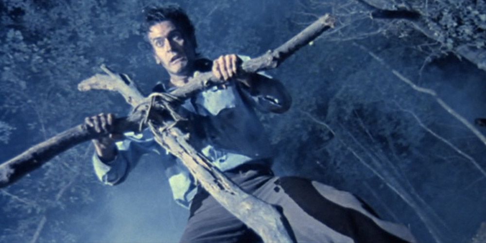 4. Screenrant_Evil Dead Moments_Camera