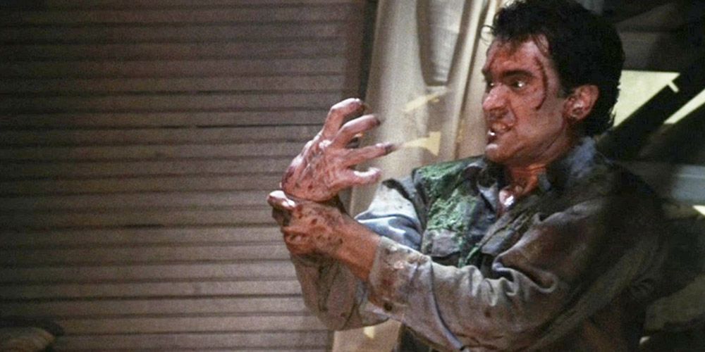7. Screenrant_Evil Dead Moments_Hand