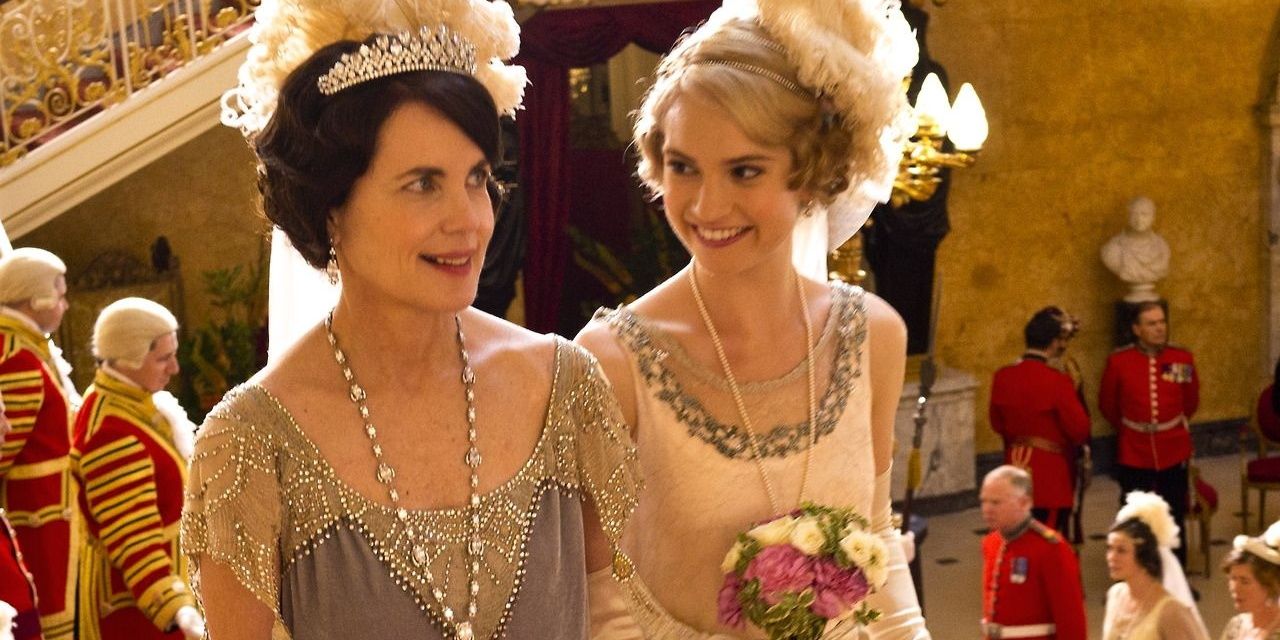Downton Abbey: 10 Hidden Details About Cora Crawley's Costume You Didn ...