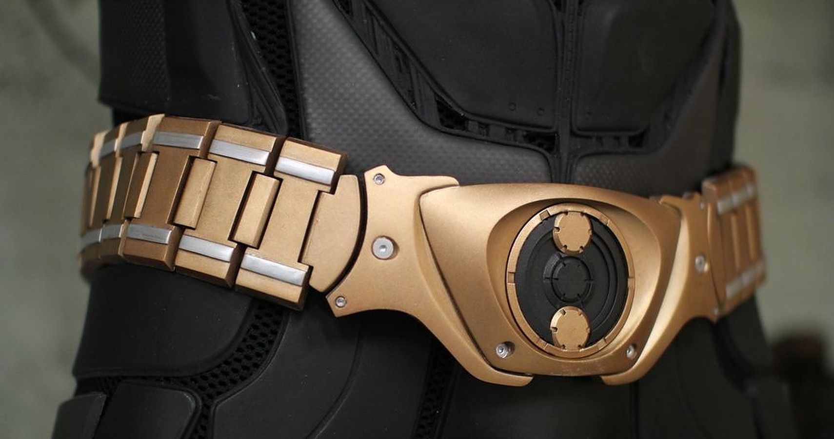 , Batman: 10 Coolest Gadgets In His Utility Belt