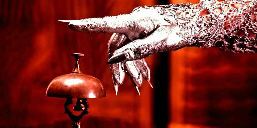 AHS Countess Glove Header
