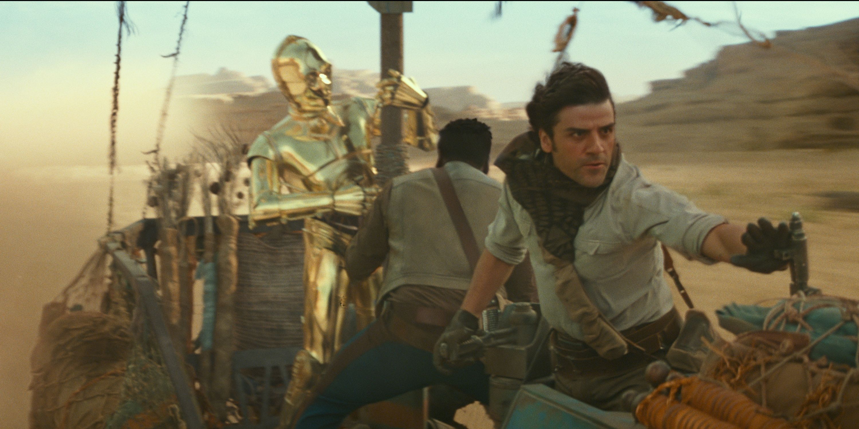 Anthony Daniels, John Boyega, and Oscar Isaac in Star Wars The Rise of Skywalker