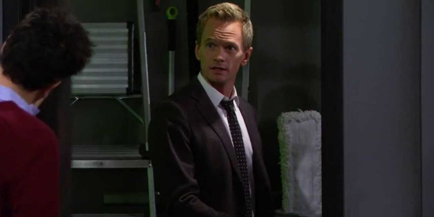 HIMYM Theory Gives Barney's Suits A Troubling Meaning