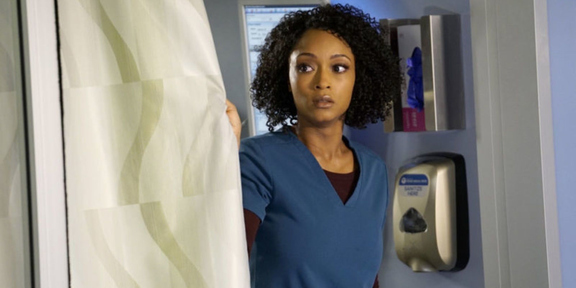 April closes a privacy curtain in Chicago Med episode 