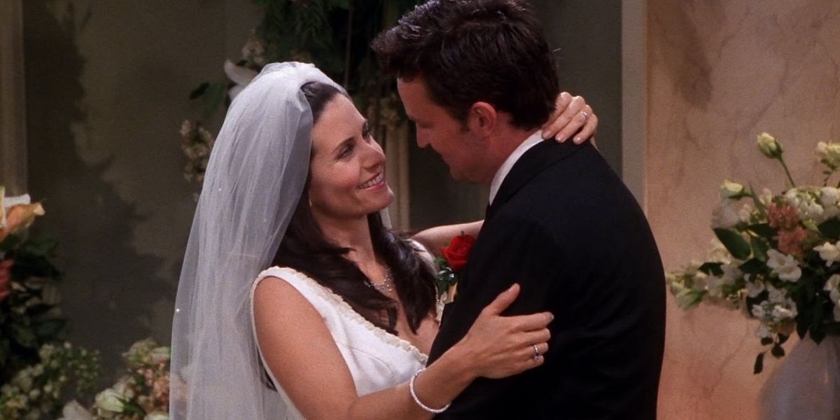 Courteney Cox in Friends - For entry Chandler cheats