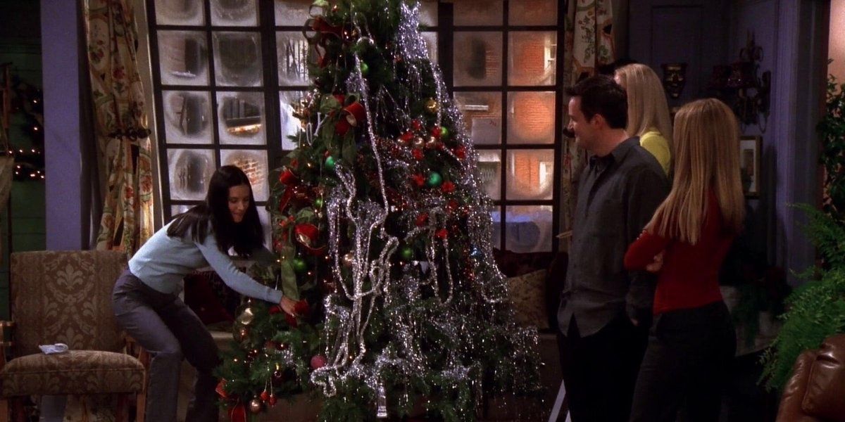 Courteney Cox in Friends - For entry Rooting for her Christmas presents