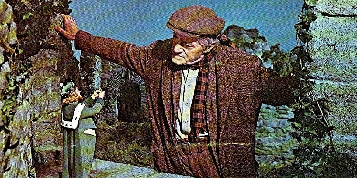 Darby O&rsquo;Gill Cropped