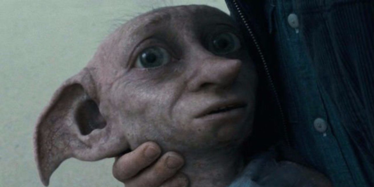 Dobby's death in Harry Potter's arms