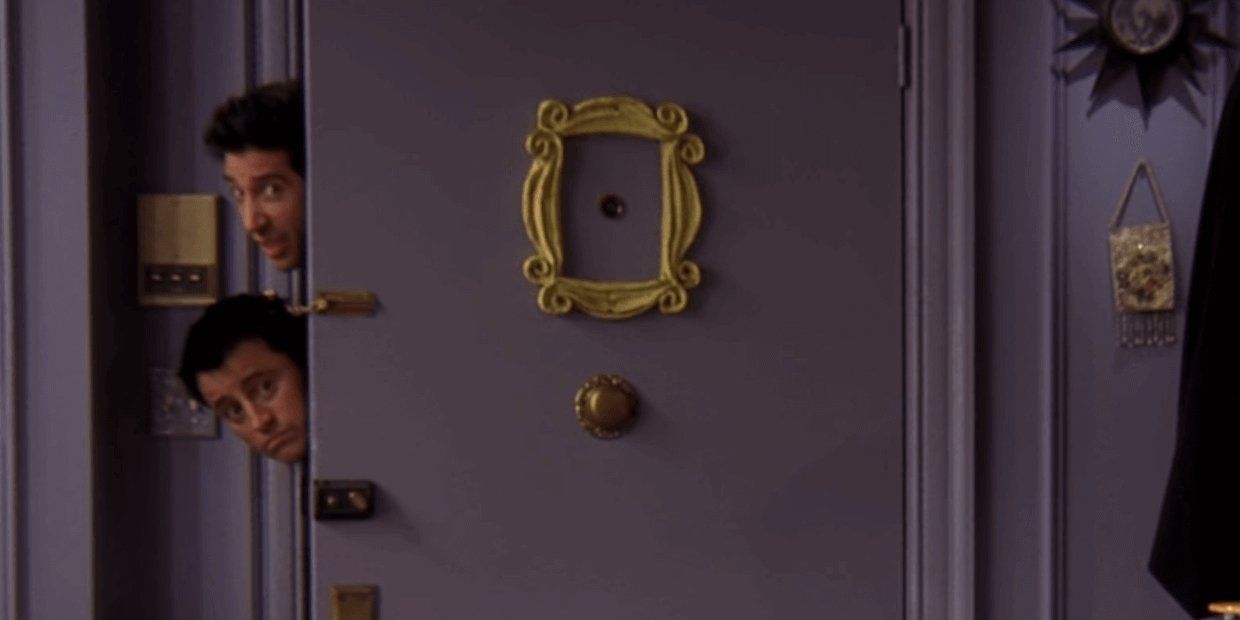 Friends- 10 Hidden Details About Monica And Rachel’s Apartment You Never Noticed-10 Cropped