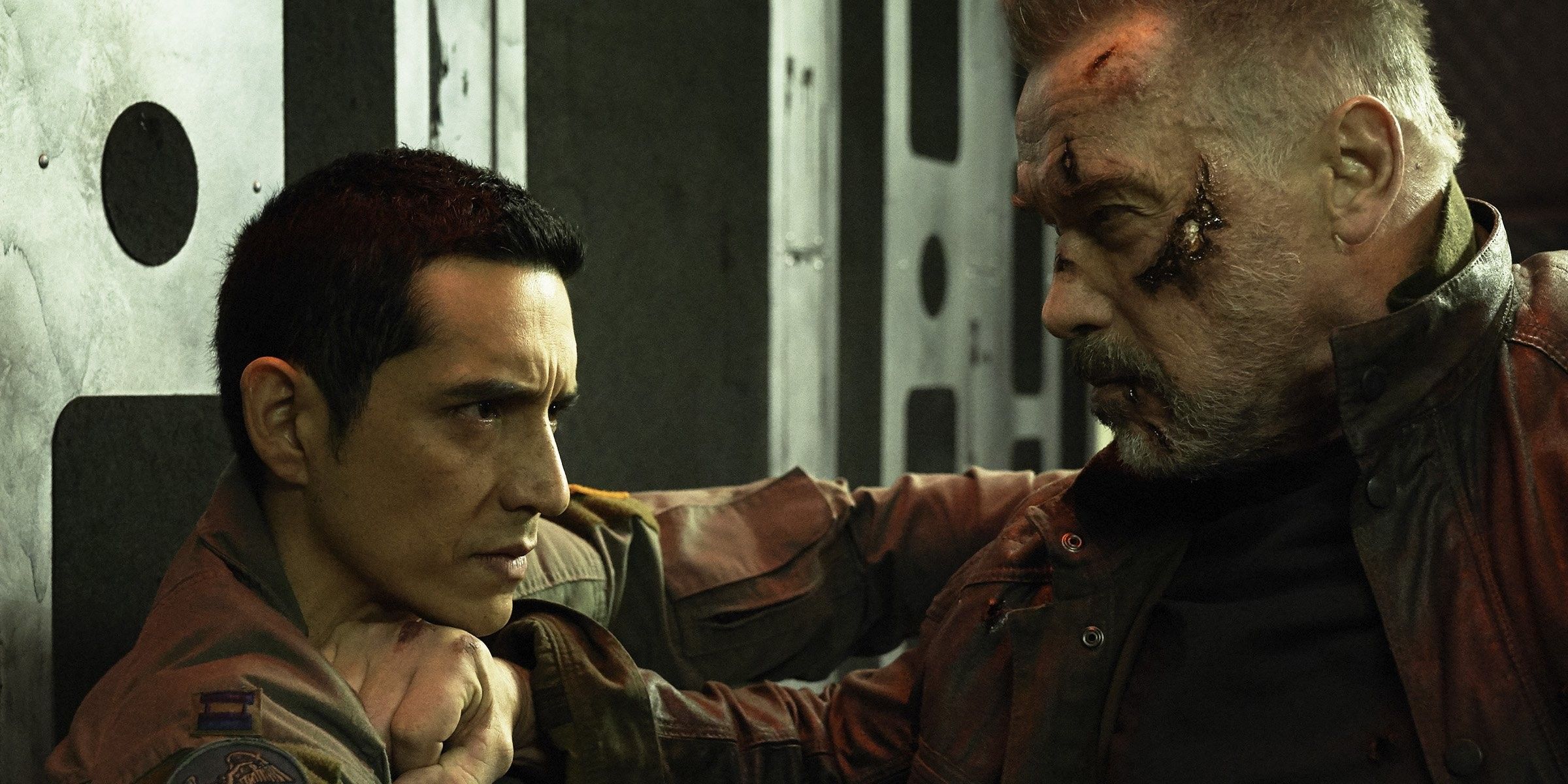 Gabriel Luna as Rev-9 and Arnold Schwarzenegger as T-800 in Terminator Dark Fate