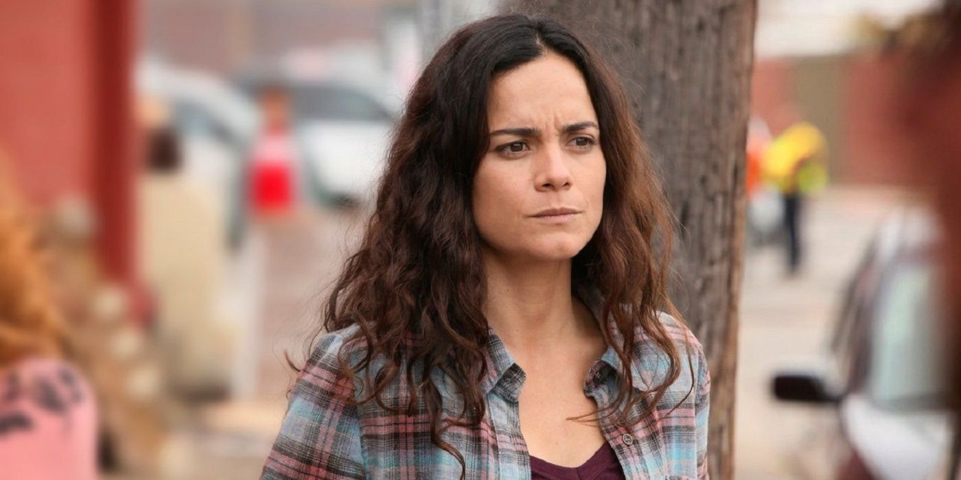 Queen of the South 10 Best Episodes (According to IMDb)