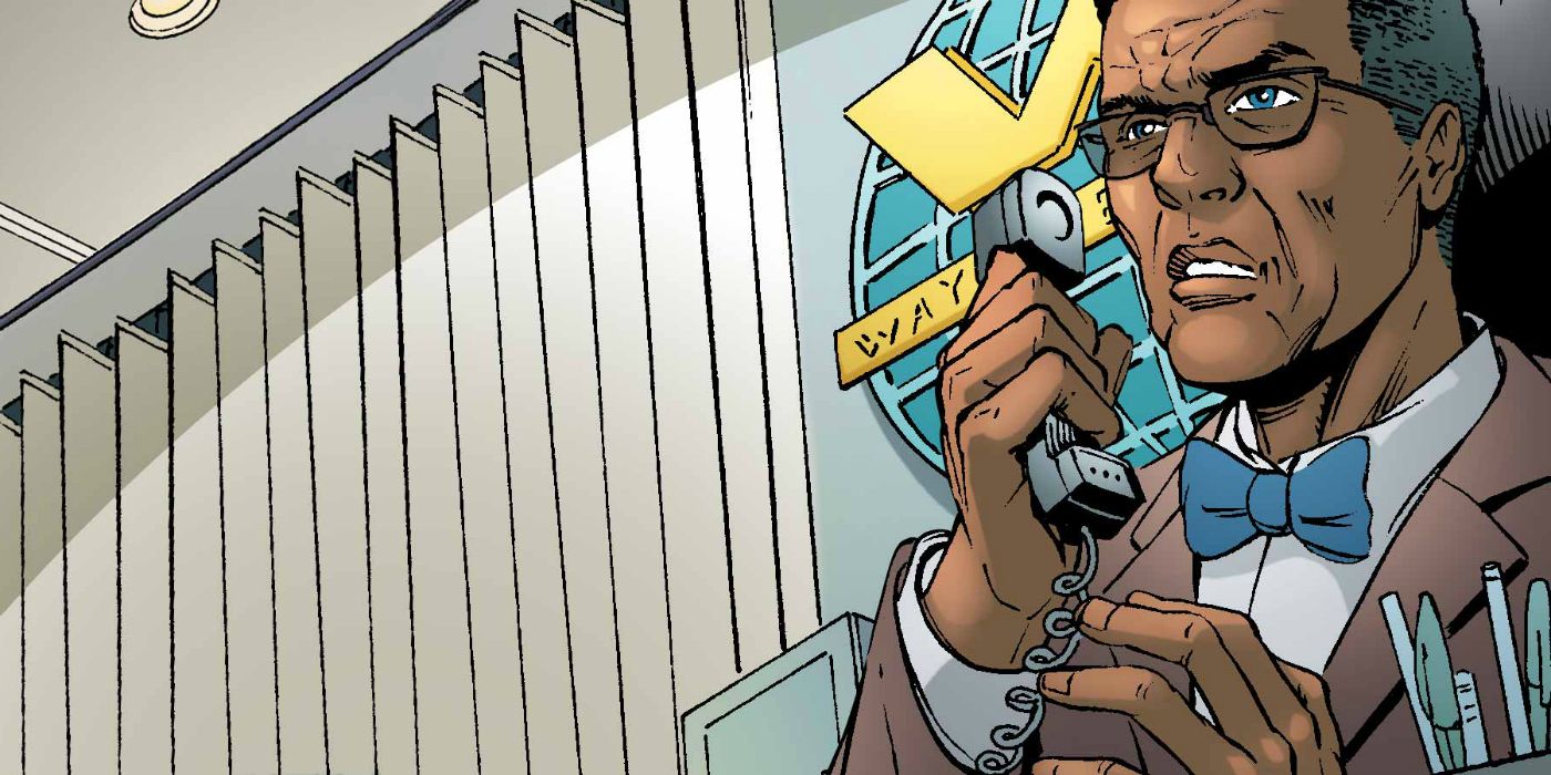 Lucius Fox on the phone in DC Comics