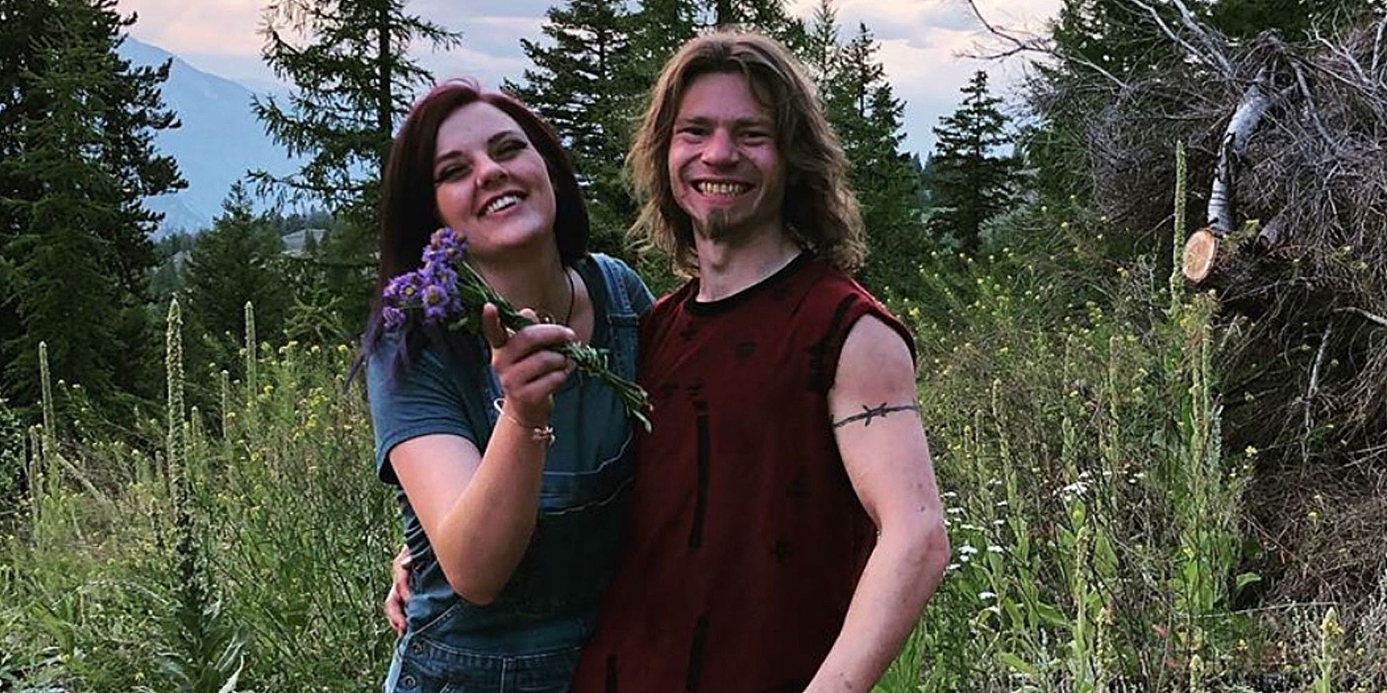 Raiven Adams and Bear Brown from Alaskan Bush People