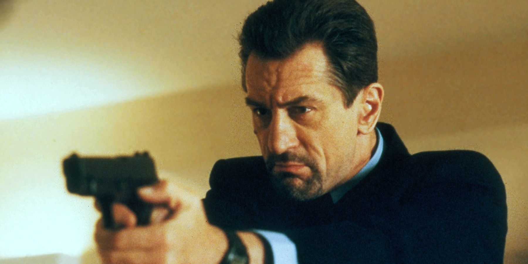 Robert De Niro as Neil in Heat Cropped