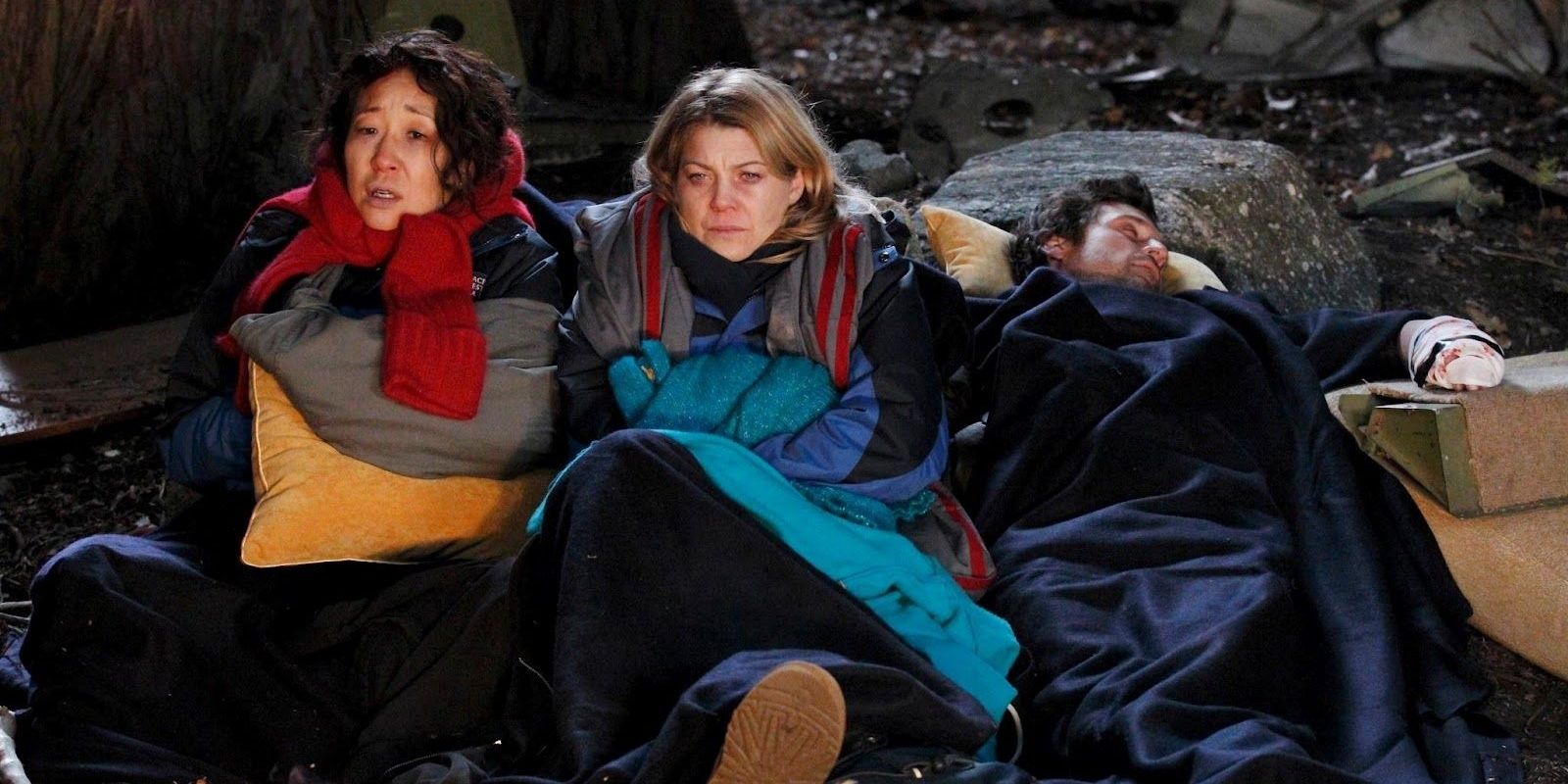 Crsitina, Meredith and Derek in the night after plane crash Grey's Anatomy
