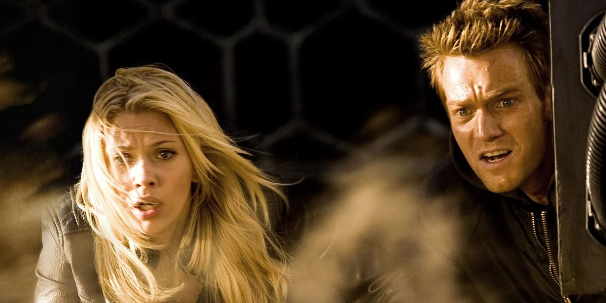 Scarlett Johansson and Ewan McGregor in The Island (2005)