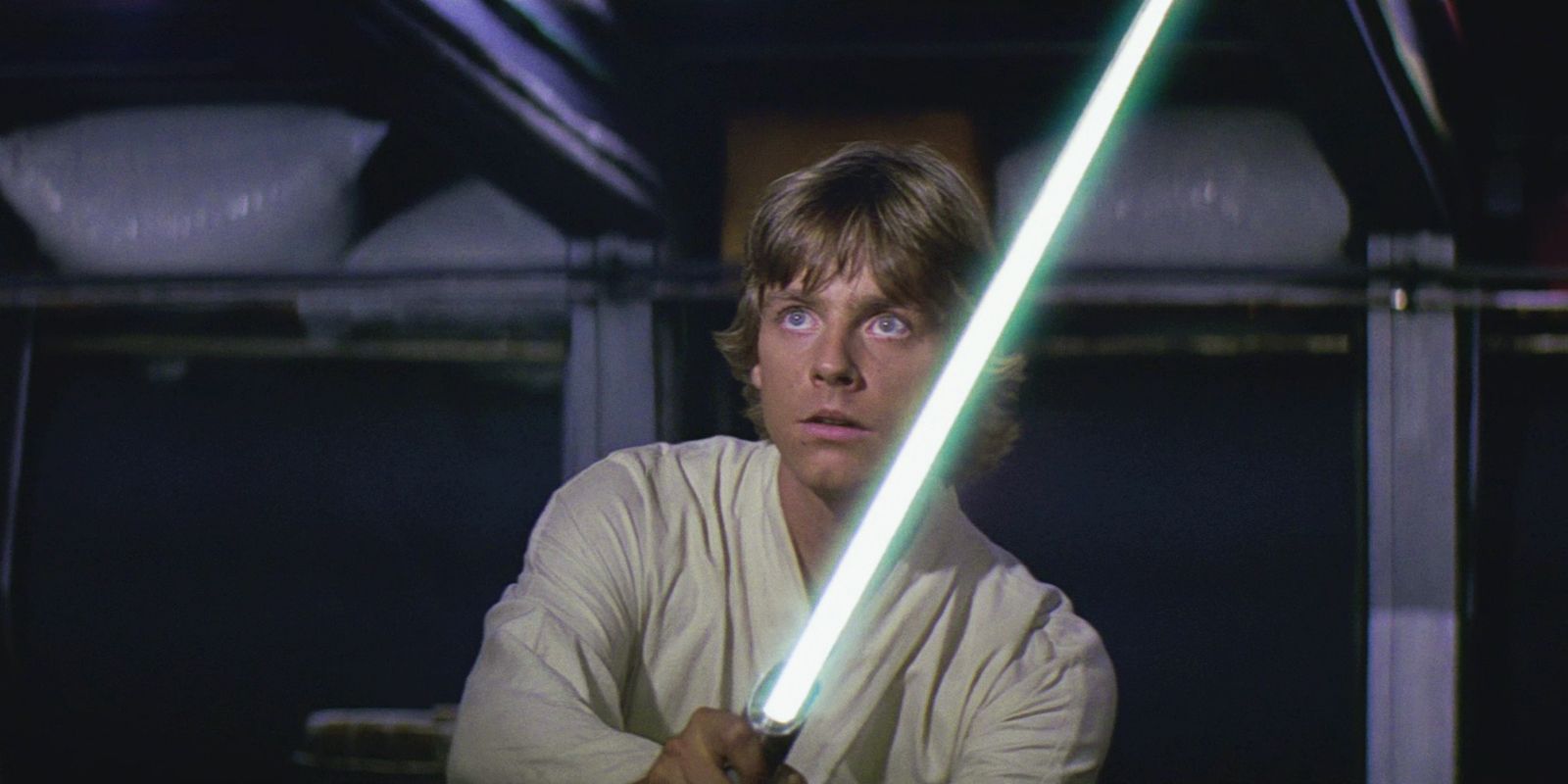 Star Wars A New Hope Luke lightsaber