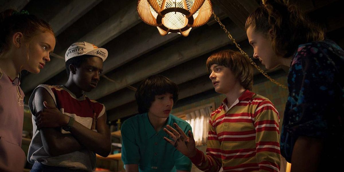 Stranger Things 10 Hidden Details About The Costumes You Didnt Notice