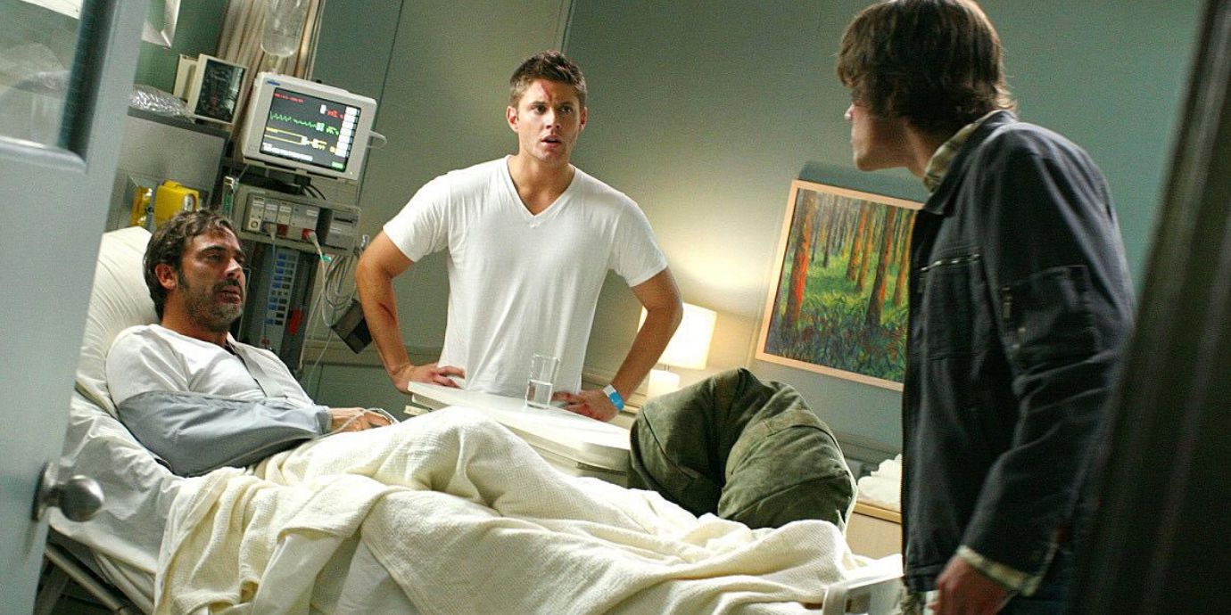 Dean and Sam with their father at a hospital in Supernatural