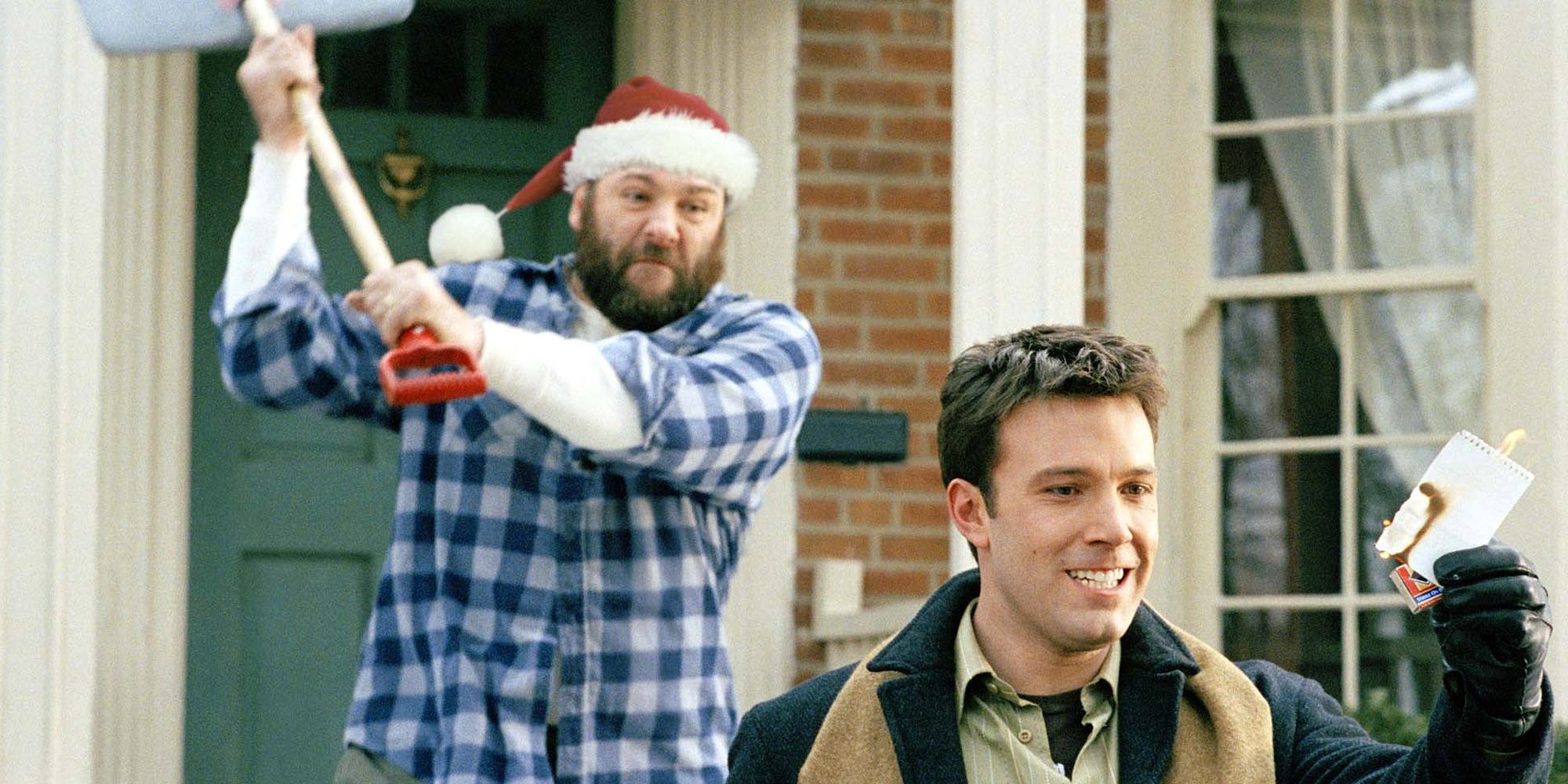James Gandolfini hitting Ben Affleck with a shovel in Surviving Christmas