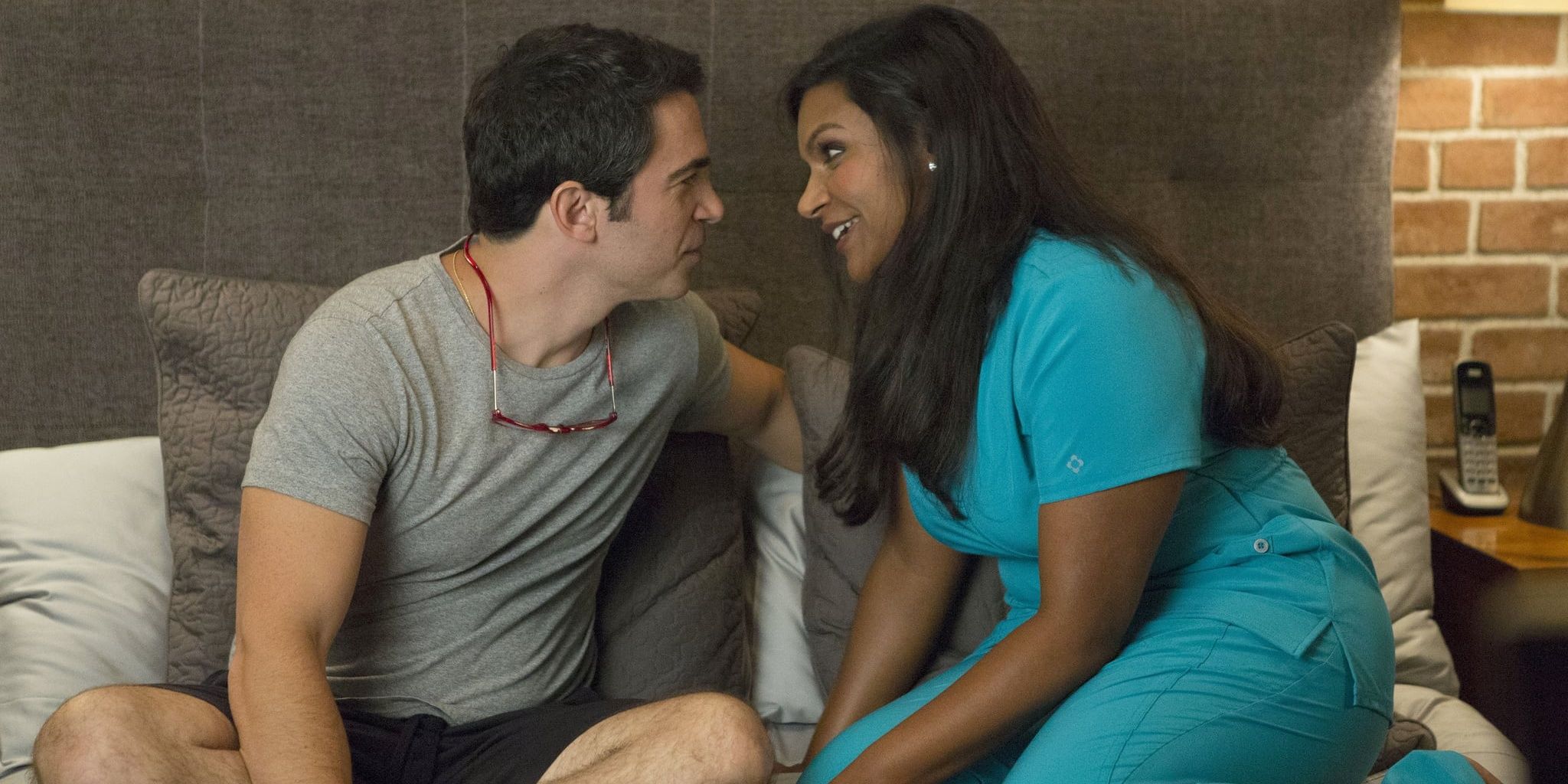Mindy and Danny in bed talking on The Mindy Project