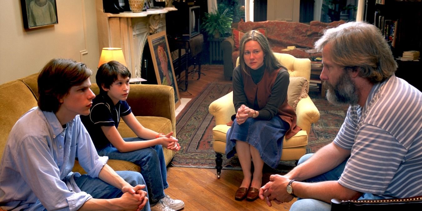 Jeff Daniels, Laura Linney, and Jesse Eisenberg in The Squid and the Whale