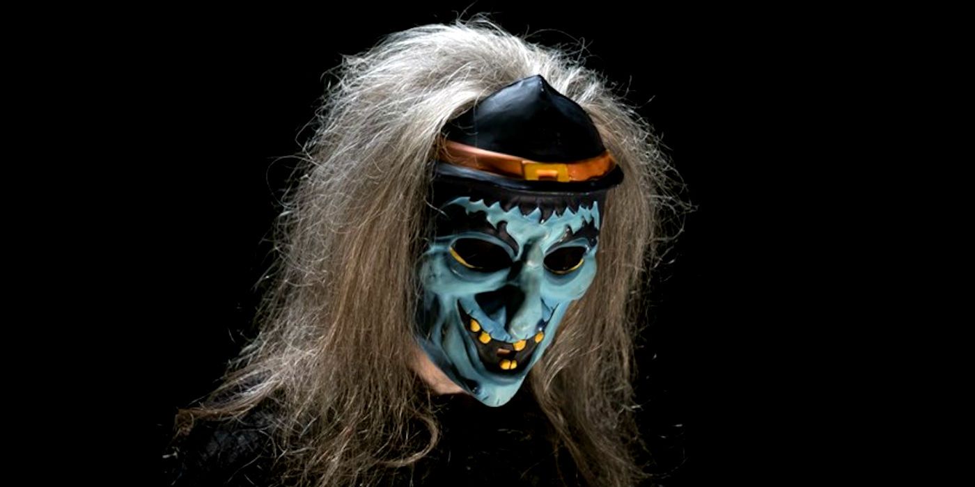 Cult member in a Witch Mask in Haunt
