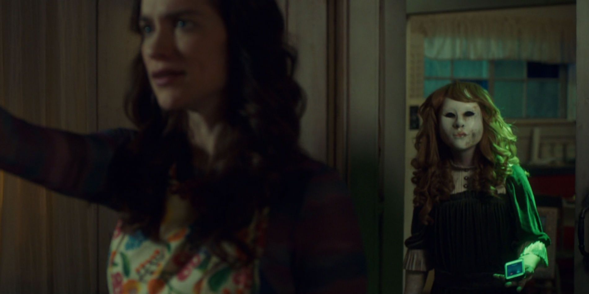 Wynonna Earp Season 2 Episode 9’s Creepy Monster