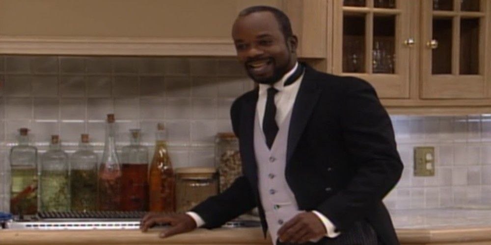 Geoffrey Banks laughing in the Banks kitchen in The Fresh Prince of Bel-Air