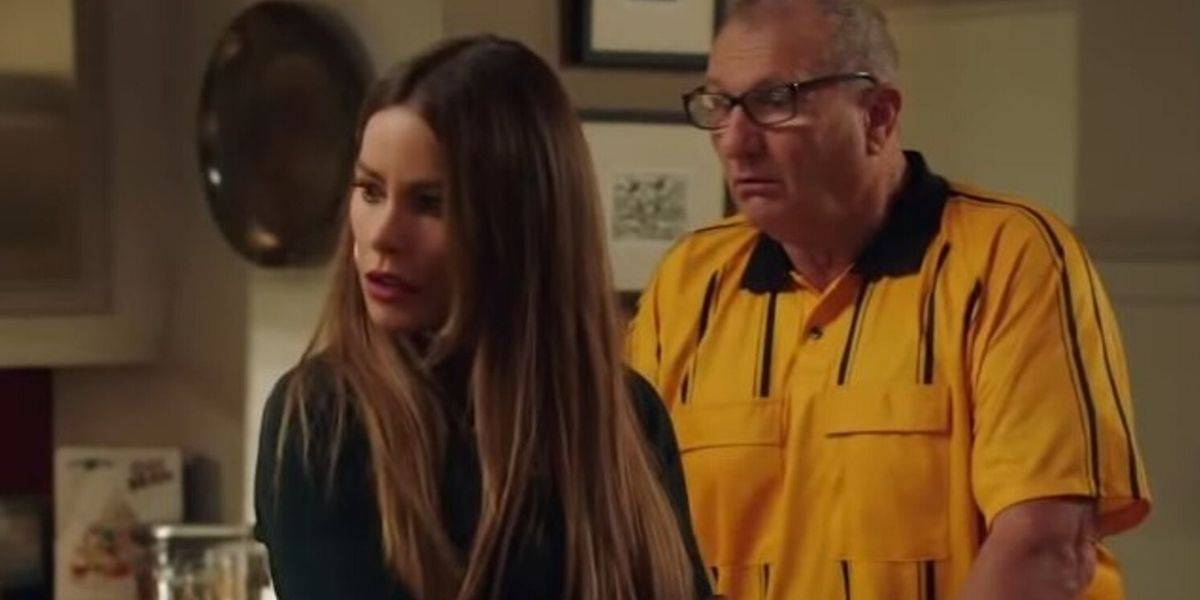 Modern Family 6 Times Gloria Made Questionable Parenting Decisions And 8 Times She Was Awesome Modern Family 6 Times Gloria Made Questionable Parenting Decisions And 8 Times She Was Awesome