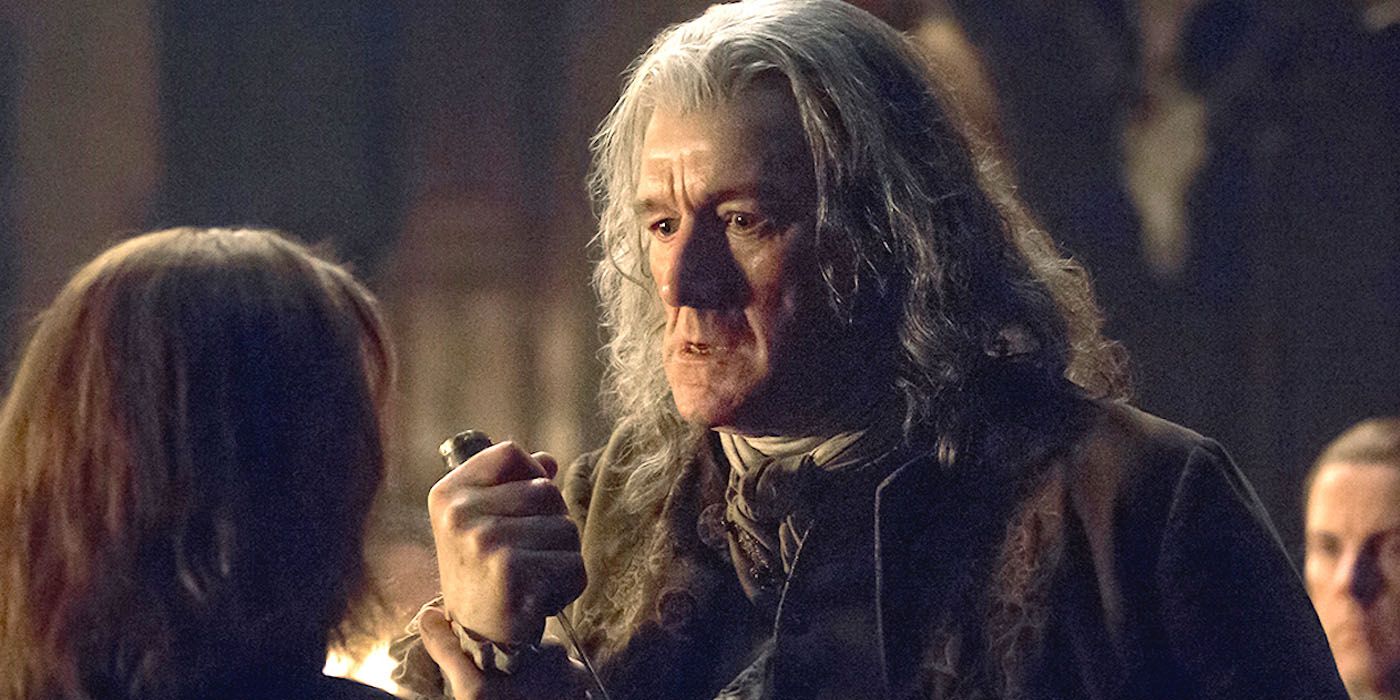 Jamie's grandfather Lord Lovat talking to his son Outlander
