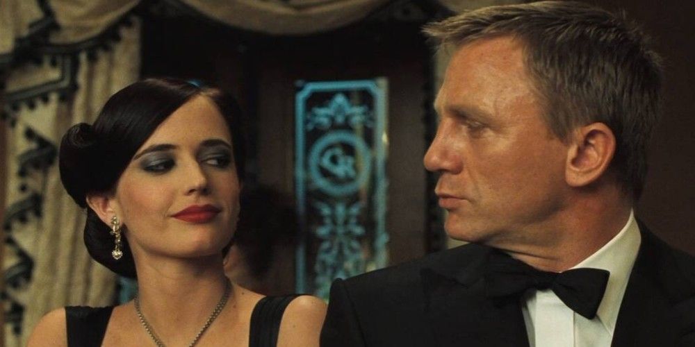 James Bond: 5 Reasons Why Casino Royale Is Daniel Craig's Best Bond ...