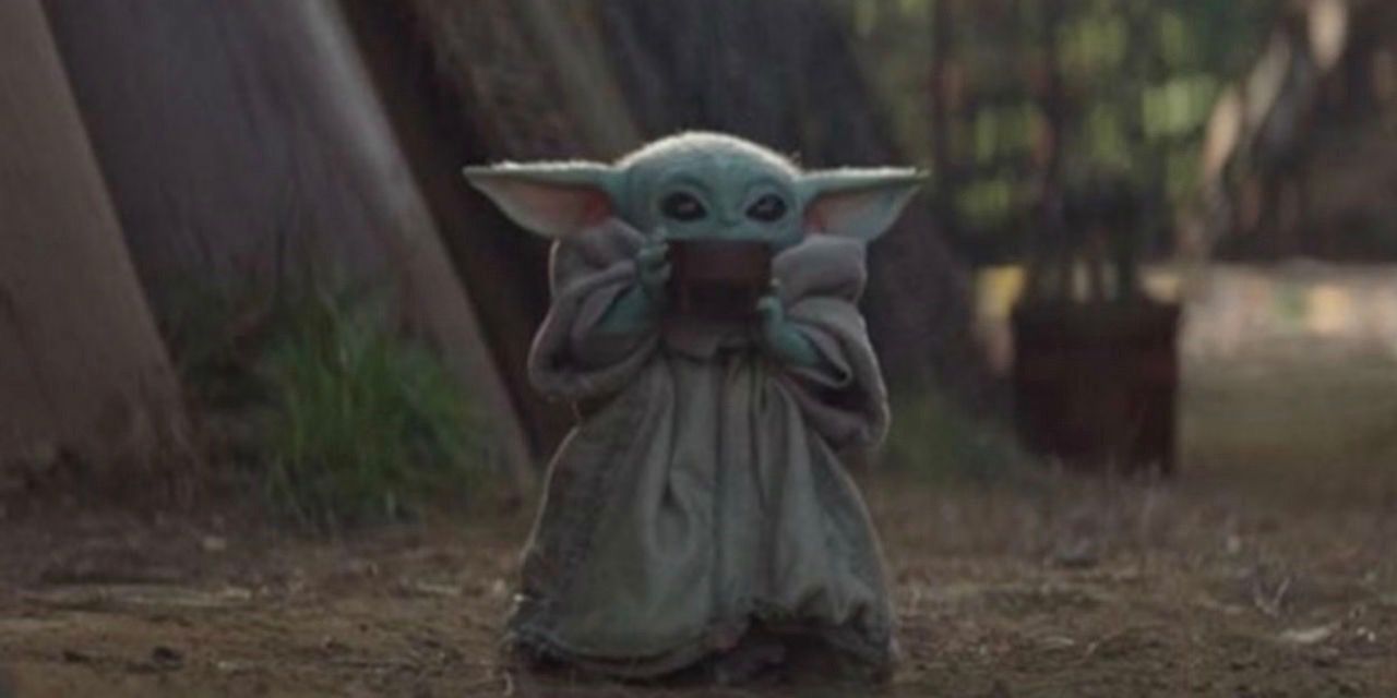 Star Wars: 5 Reasons Baby Yoda Is The Galaxy’s Cutest Creature (& 5 Babu Frik Is)