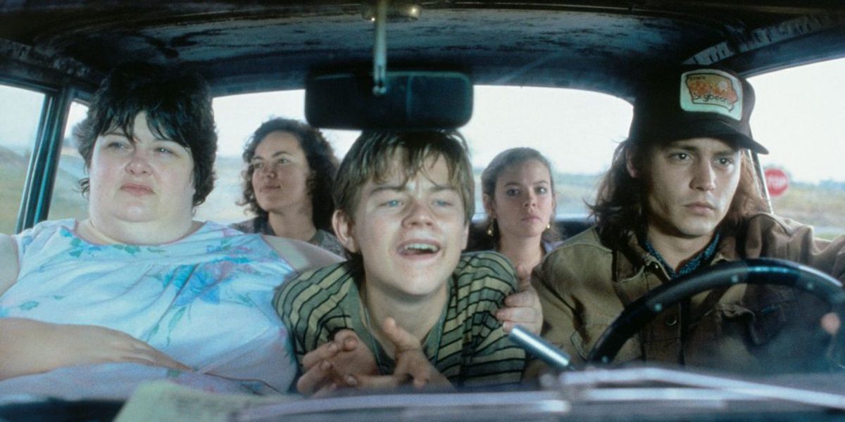 Bonnie (Darlene Cates), Arnie (Leonardo DiCaprio),Gilbert (Johnny Depp) driving in What's Eating Gilbert Grape
