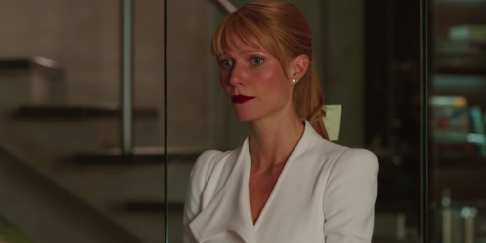 Pepper Potts in her white suit, Iron Man 3