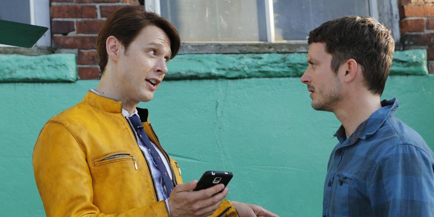 Dirk Gently solves cases through fate