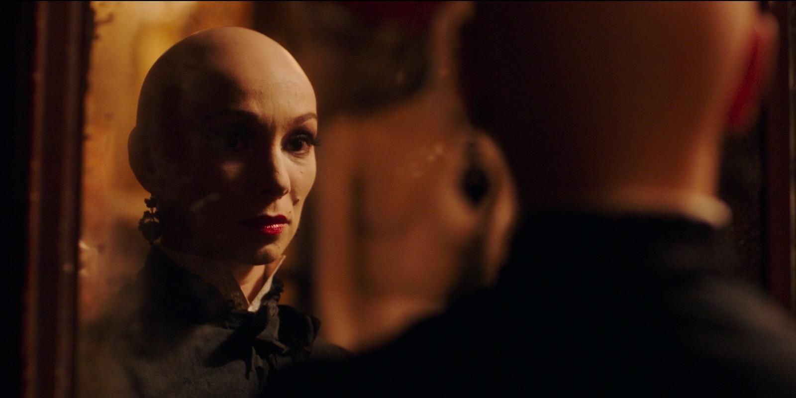 Fatma Mohamed in In Fabric