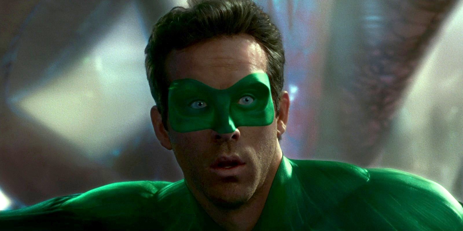 Green Lantern with a CGI outfit in Green Lantern