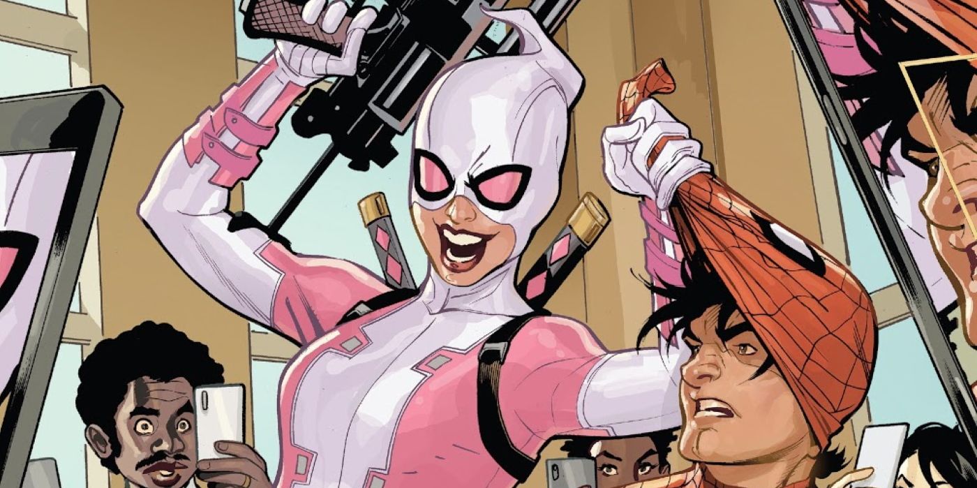 Gwenpool smniling in the comics