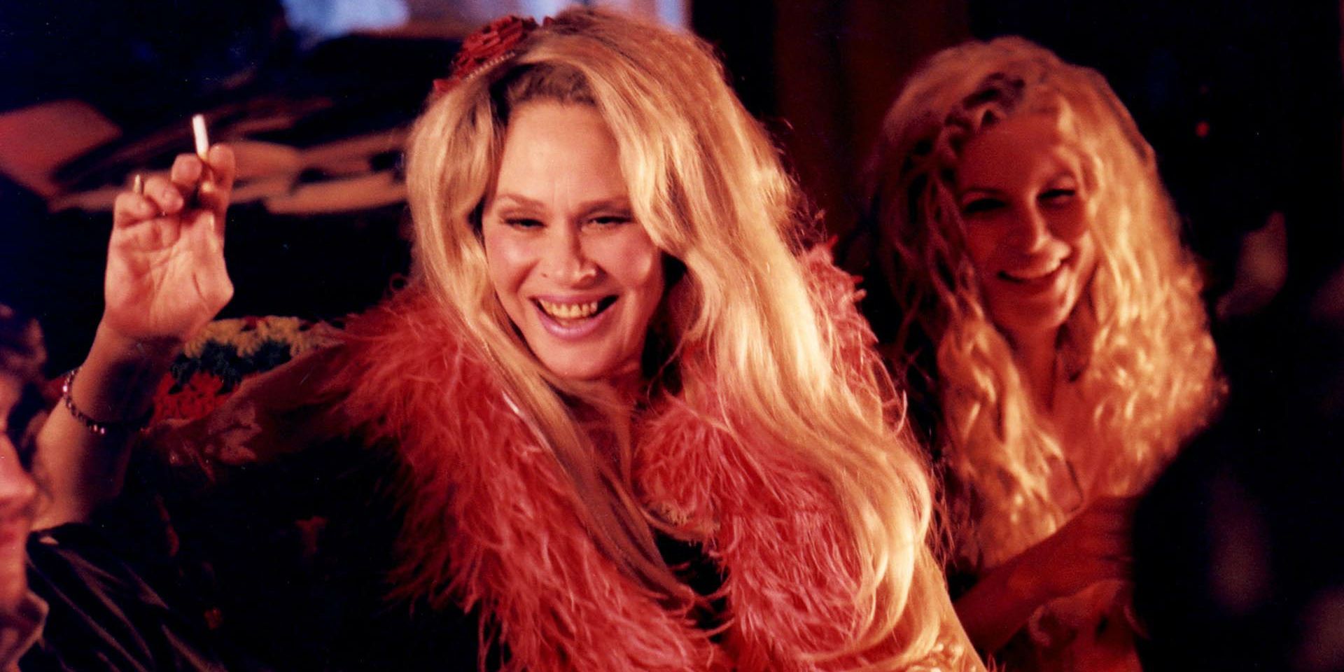 Karen Black as Mama Firefly laughing with Baby in House of 1000 Corpses