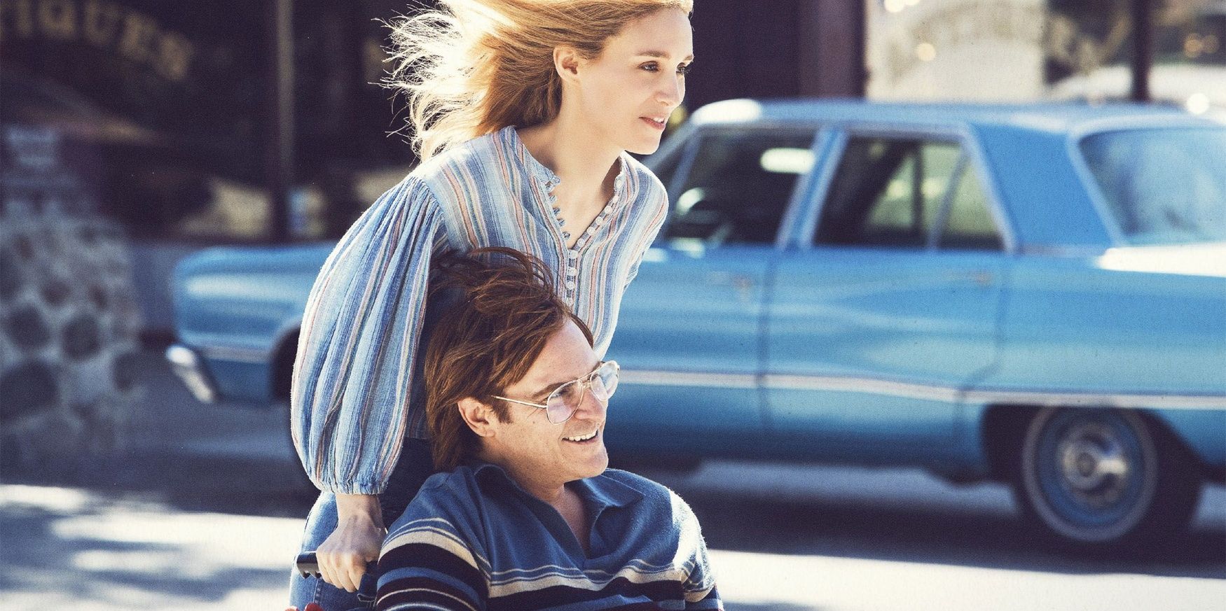 Joaquin Phoenix as quadriplegic cartoonist John Callahan alongside Rooney Mara as Annu in Don&rsquo;t Worry He Won&rsquo;t Get Far On Foot
