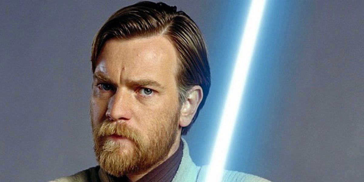 Obi Wan Kenobi with his lightsaber in Revenge Of the Sith