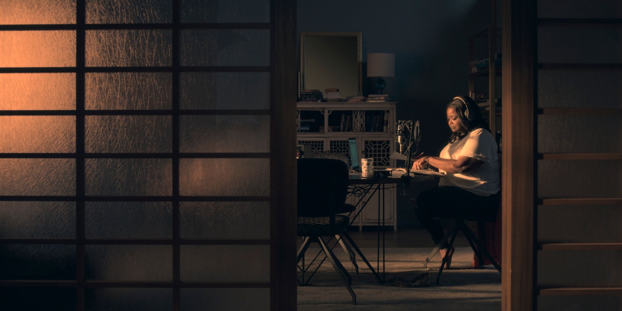 Octavia Spencer as Poppy in Truth Be Told Season 1 Apple TV+