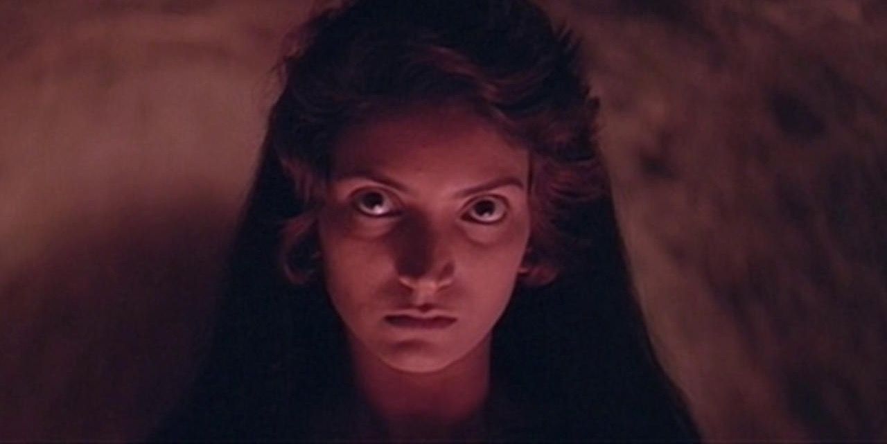 Raat Movie Bollywood Horror