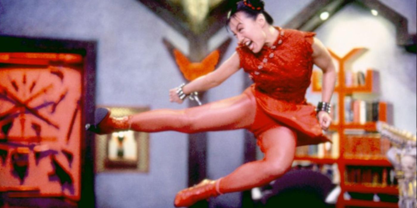 Street Fighter movie Chun-Li kick