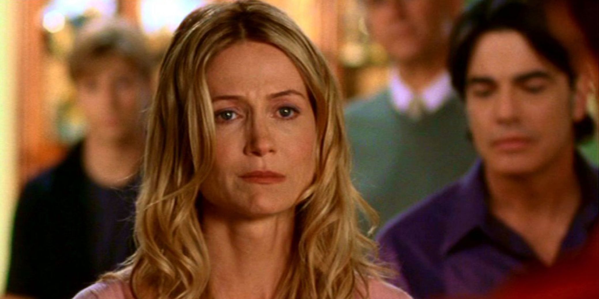 The Cohen Family Stages An Intervention For Kirsten In The OC