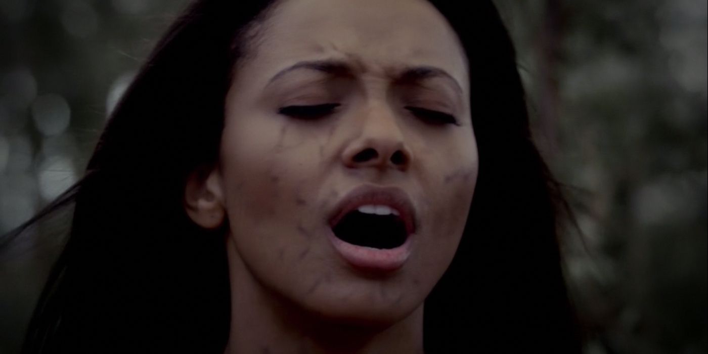 Bonnie in pain doing magic on The Vampire Diaries
